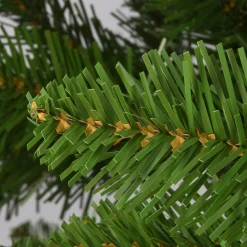 7Ft - 9Ft-National Tree Company 7.5 Ft. Peyton Spruce Hinged Tree