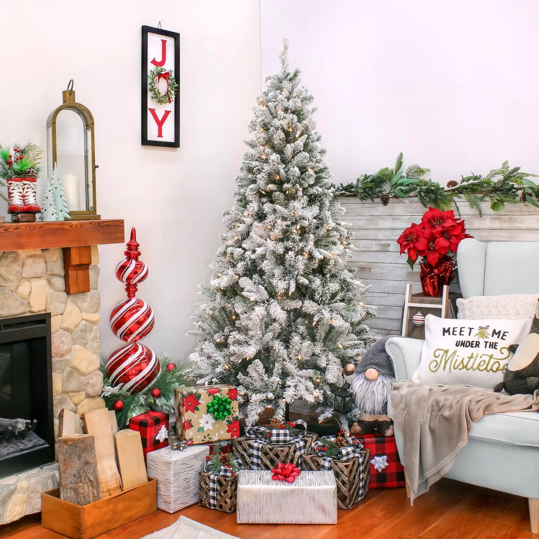 Full-National Tree Company 6.5 Ft. Snowy Mixed Pine Tree With Clear Lights