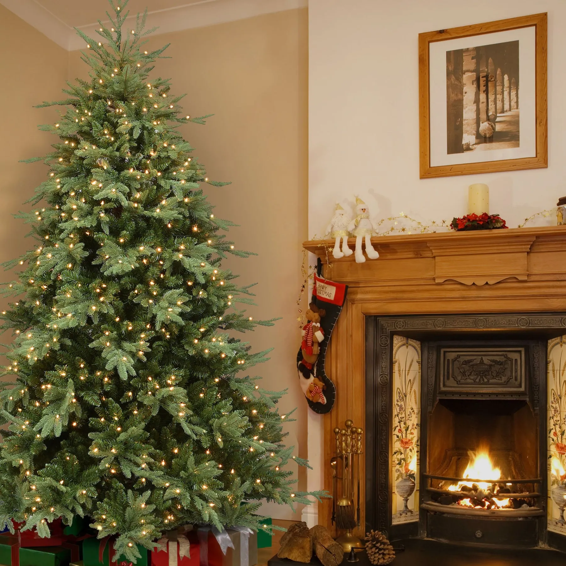 National Tree Company Full^Pre-Lit 'Feel Real' Artificial Medium Christmas Tree, Green, Nordic Spruce, White Lights, Includes Stand, 7.5 Feet